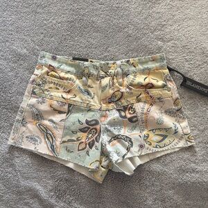 Blank NYC High Waist Paisley Shorts - Multicolor